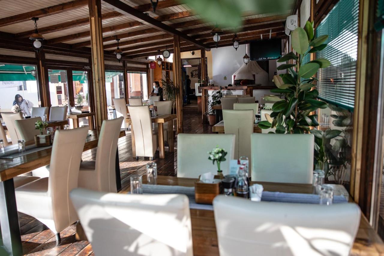 Gran Gala Motel Baia Mare Ngoại thất bức ảnh