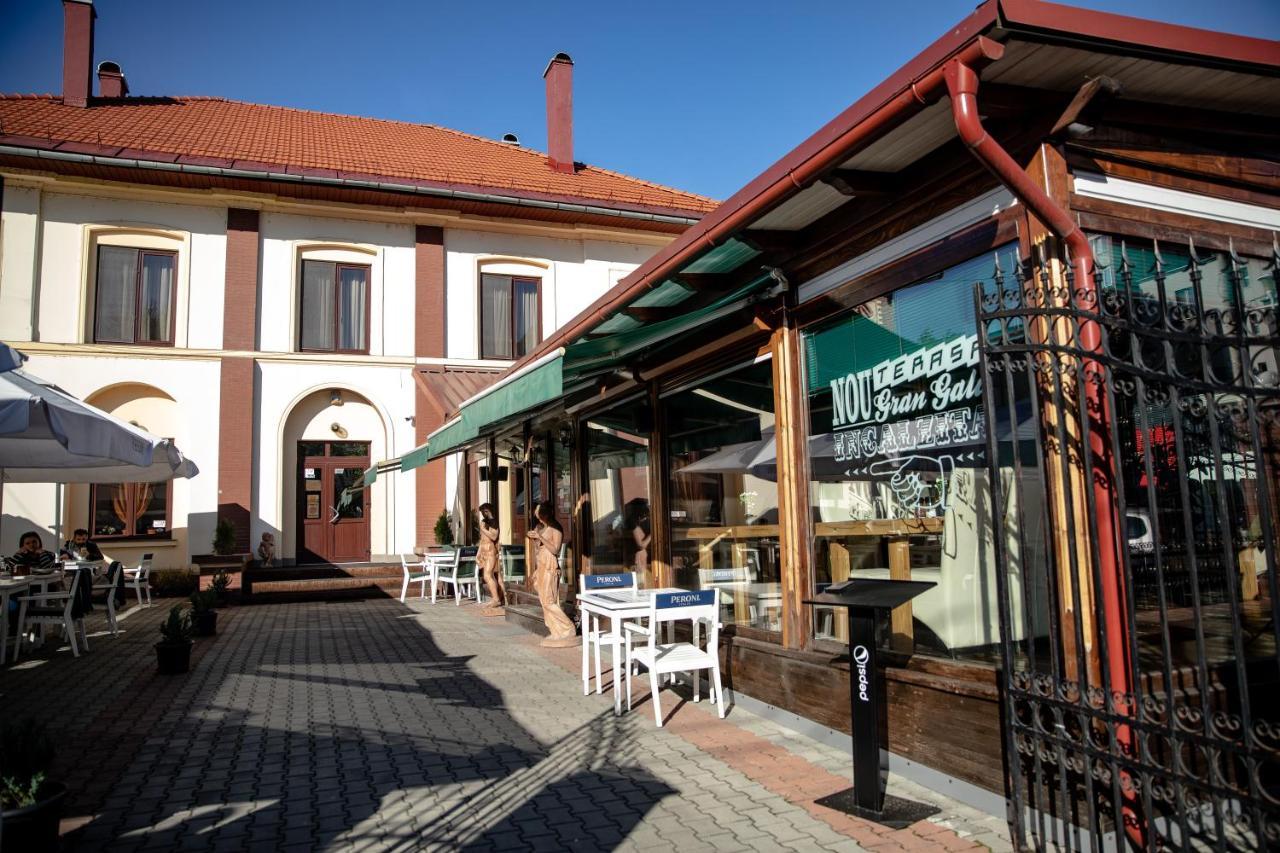 Gran Gala Motel Baia Mare Ngoại thất bức ảnh